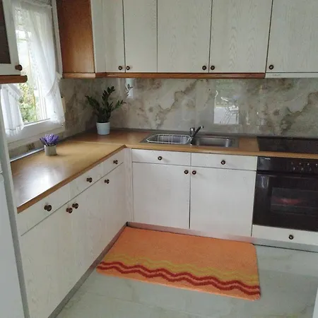 House With A View * 카스트라키온