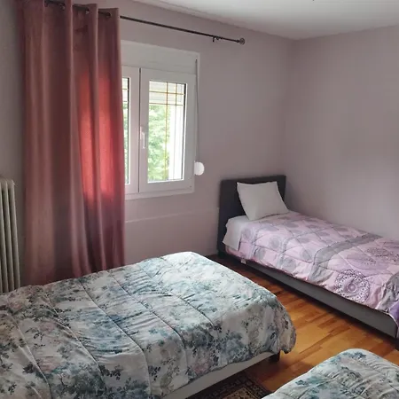 Apartman House With A View