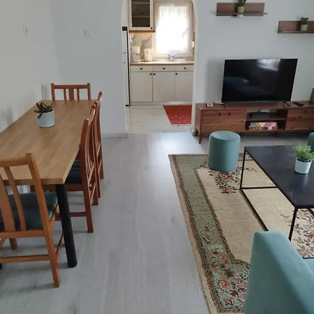 House With A View 아파트