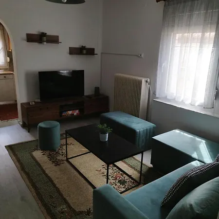 아파트 House With A View 카스트라키온