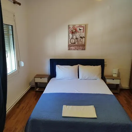 아파트 House With A View 카스트라키온