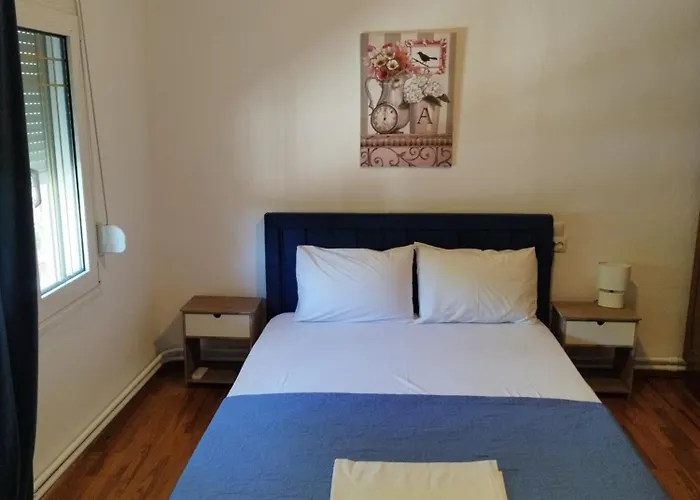 Апартаменты House With A View Кастракион